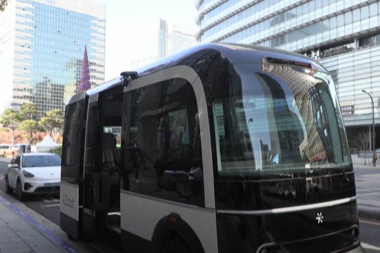 Vožnja je besplatna: Autobusi bez vozača na ulicama Južne Koreje
