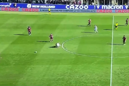 NAJBRŽA POVREDA U ISTORIJI Fudbaler Torina doživio peh za manje od 3 sekunde (VIDEO)