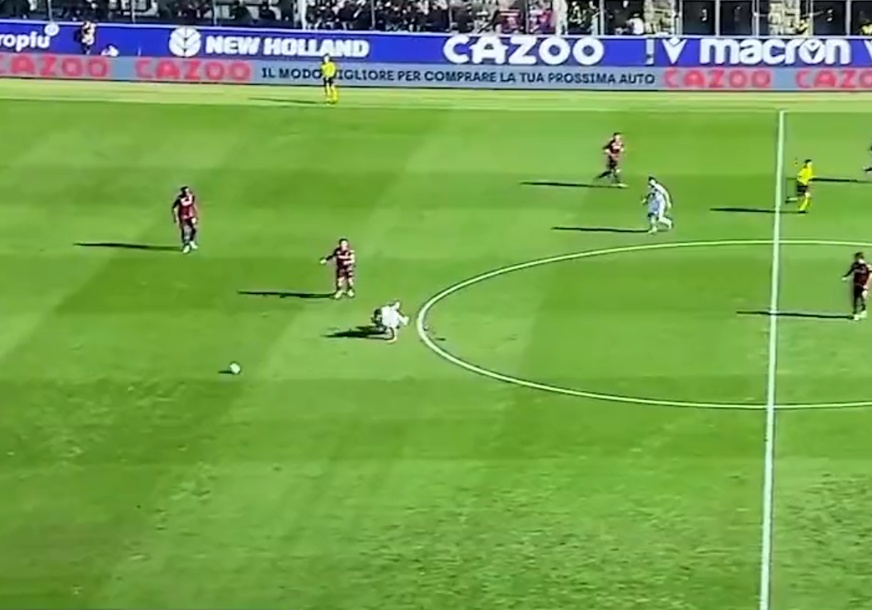 NAJBRŽA POVREDA U ISTORIJI Fudbaler Torina doživio peh za manje od 3 sekunde (VIDEO)
