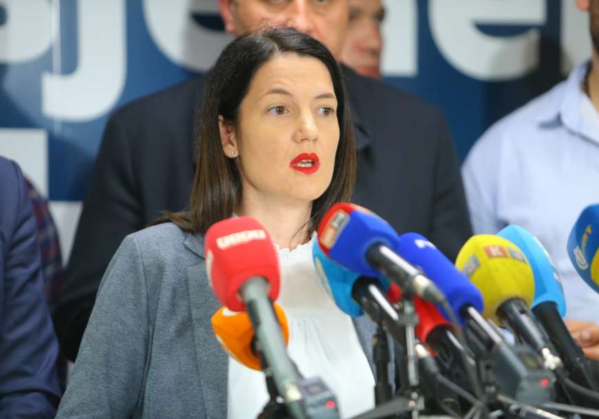 Trivićeva o stanju na Kosmetu "Oni koji su pokrali izbore u Srpskoj sada mute vodu i u Srbiji"