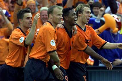 Ko se sjeća MAJSTORIJE Bergkampa protiv Argentine? Holanđani priželjkuju reprizu 1998. godine (VIDEO)