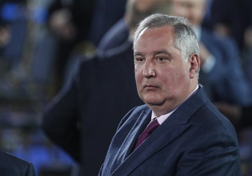 Zbog složenosti operacije: Rogozin će biti prebačen u Moskvu