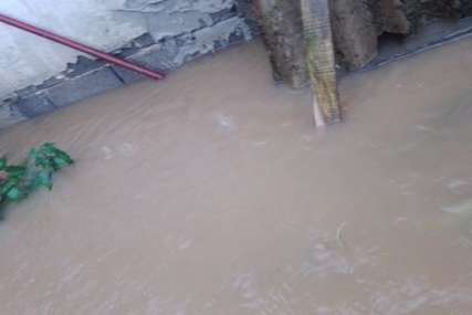 Poplavljeni objekti u Novom Gradu: U toku evakuacija stoke iz 3 domaćinstva