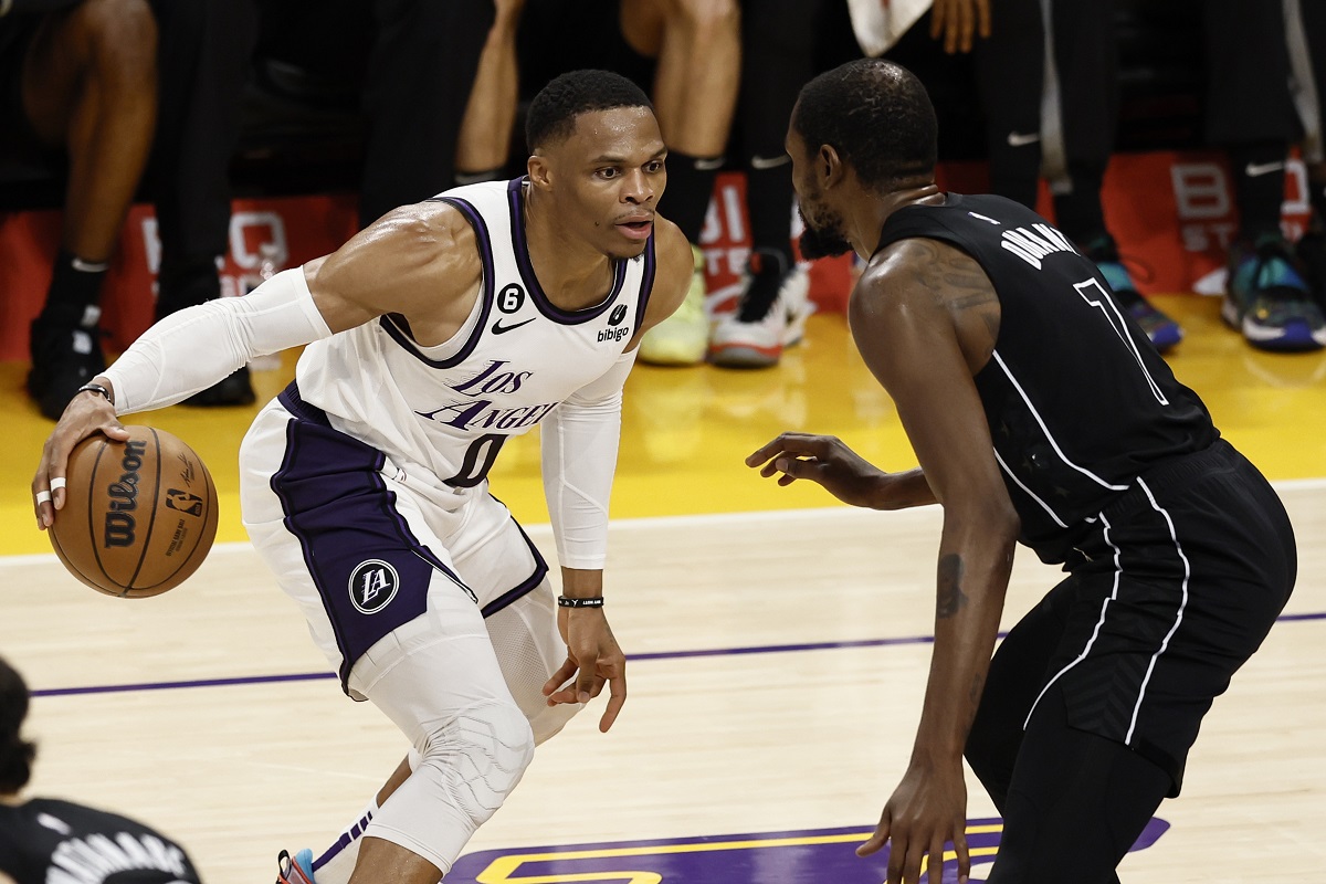 Vestbruk prvi u NBA istoriji: As Lejkersa stigao do trećeg tripl-dabla ...