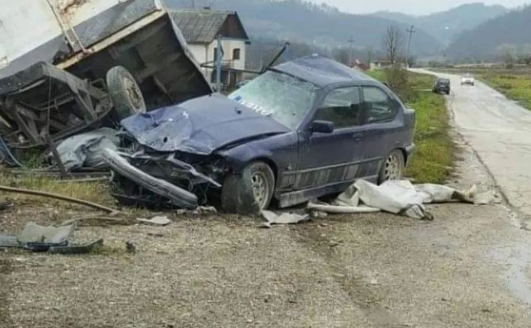 "Majka ga pozvala da vidi kada dolazi" Detalji teške nesreće u kojoj je Dejana (19) je u smrt odvelo kobno preticanje drugara