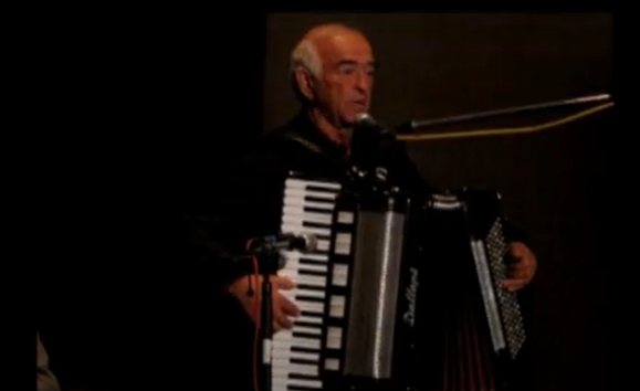Preminuo Slobodan Cobi Jovanović: Pjevač narodne muzike izgubio bitku s bolešću