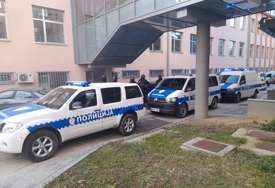 PROKRIJUMČARILI NAJMANJE 23 KG KOKAINA Predložen pritvor za dvojac uhapšen u nastavku akcije "Transporter"