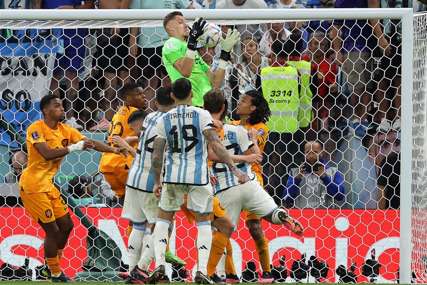 FIFA pokrenula disciplinski postupak: Zbog izjava Mesija i Martineza Argentincima prijete suspenzije pred polufinale
