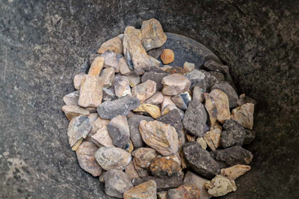 Zaboravite na beton koji puca i šljunak koji se raznosi: Ova moderna podloga postaje hit za dvorišta i prilaze