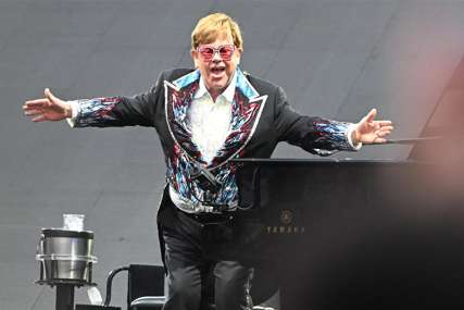 Elton Džon na turneji: Slavni muzičar se oprašta i od Velike Britanije
