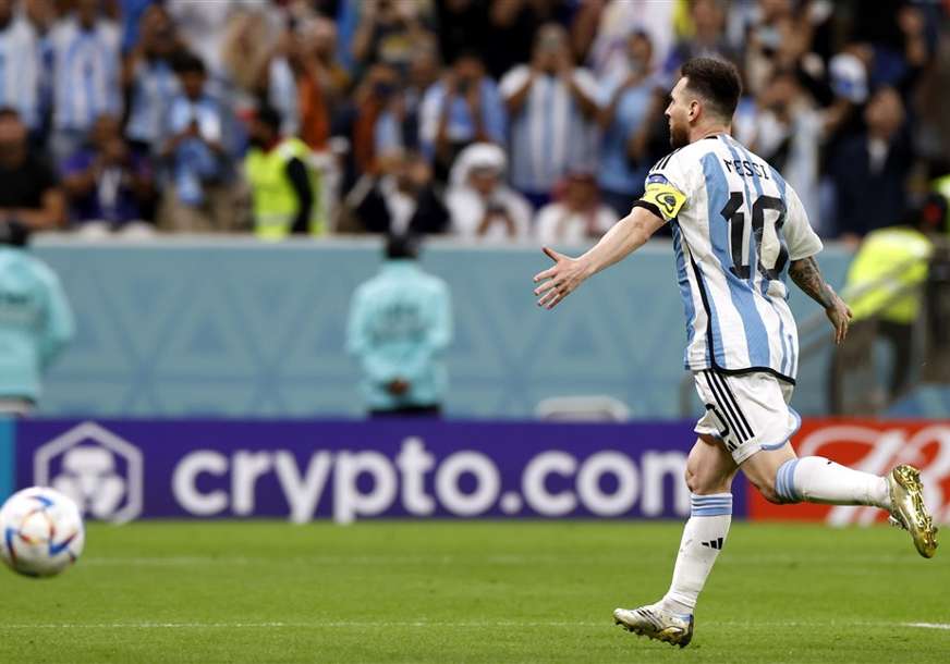 ARGENTINA U FINALU Mesi sanja veliki trofej