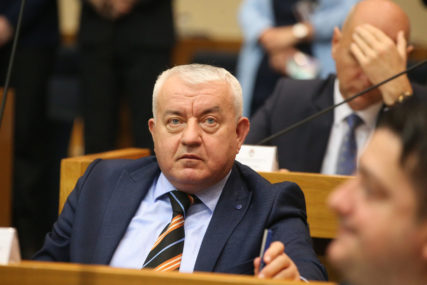 Mihajilica o smjeni Poplašena “Dodik je lično tražio kažnjavanje legitimnog predsjednika Srpske”