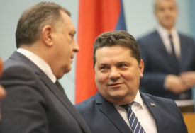 ŽALBA NIJE USPJELA Interpol odbio potjernicu za Dodikom i Stevandićem