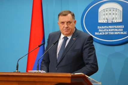 "Želi da se Srbima pripiše isključiva krivica" Dodik komentarisao izjave Danijela Srevera (FOTO)