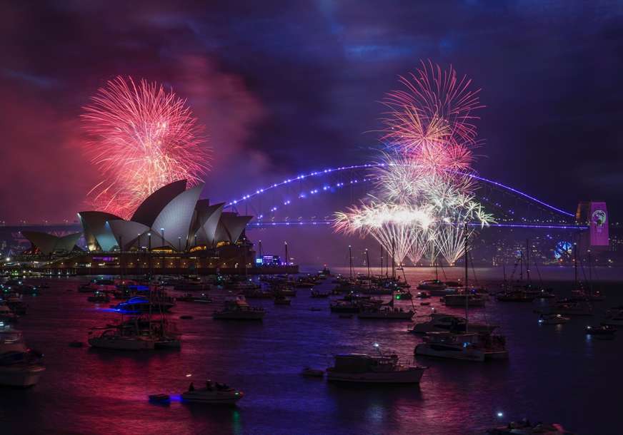 Australija dočekala 2023. godinu: Spektakularan vatromet iznad Sidnejske opere (FOTO)