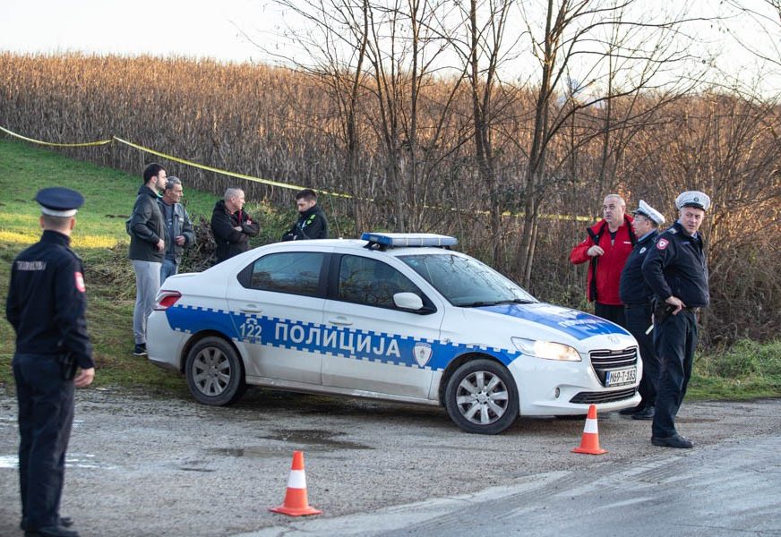 Srušio se sportski avion: Policija o stravičnoj nesreći u Prijedoru u kojoj su POGINULI OTAC I KĆERKA