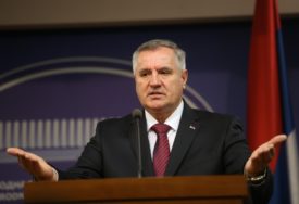 "Građanima ćemo ponuditi zaradu na Berzi" Višković najavio nove mjere Vlade RS