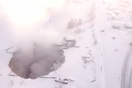 Otvorila se "VRATA PAKLA": Džinovska rupa uočena kraj čuvenog skijališta u Rusiji (VIDEO)