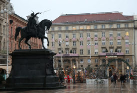 GARAŽA KAO INVESTICIJA U Zagrebu traže više od 100.000 evra za garažu