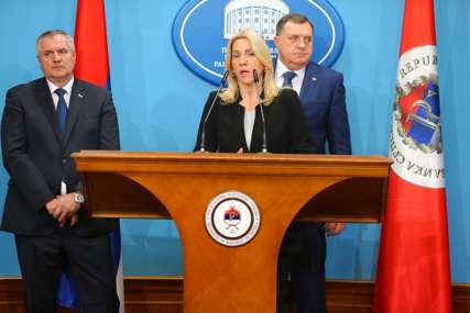 "Naša je obaveza da radimo kao tim" Cvijanovićeva poručila da je potrebna timska saradnja Vlade RS i predstavnika Srpske na nivou BiH