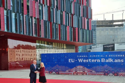 Dočekao je albanski premijer: Cvijanovićeva stigla u Tiranu na samit EU-Balkan