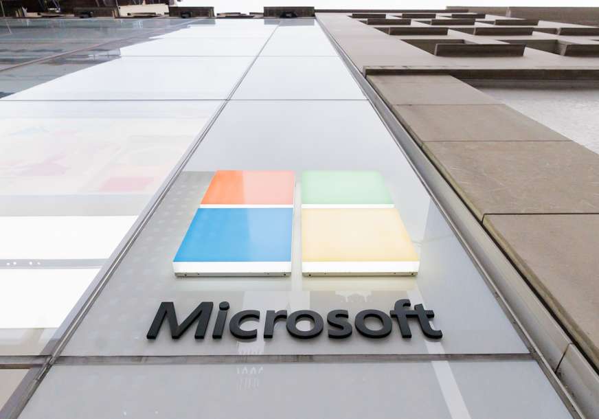 Pregovori o prodaji dionica: "Microsoft" hoće da ulaže 10 milijardi dolara u "OpenAI"