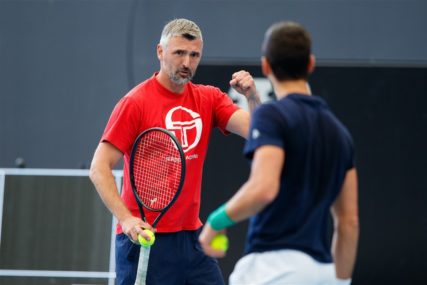 Goran Ivanišević na treningu sa Novakom Đokovićem