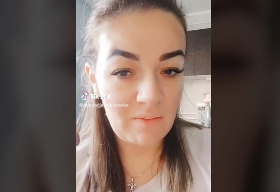 Dojila tuđu bebu u porodlištu