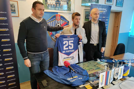 FOTO: USTUPLJENA FOTOGRAFIJA