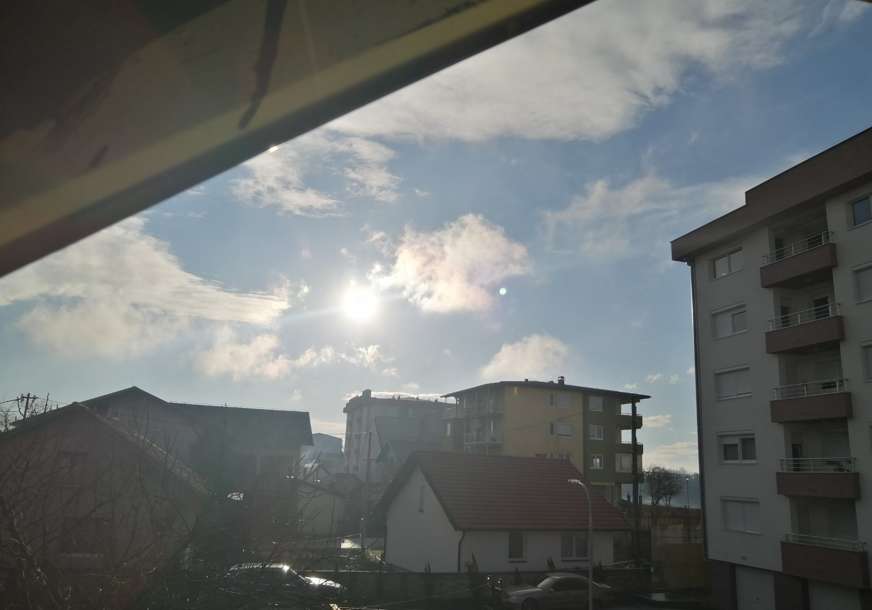"Zamućeno" nebo iznad BiH: Meteorolog objasnio zbog čega dolazi do ove pojave (FOTO)