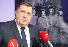 Oglasio se Dodik na Tviteru "Markale su zločin za koji su 2 puta lažno optuženi Srbi"