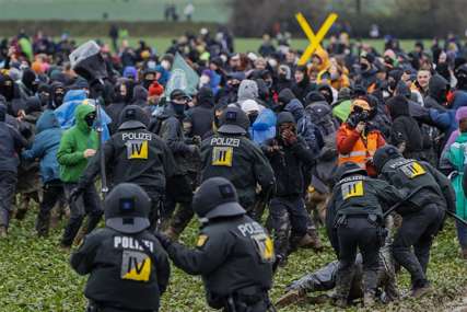 Haos na ulicama Njemačke: U protestu povrijeđeno više od 70 policajaca