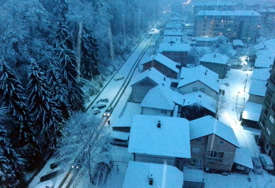 Snijeg prouzrokovao kvarove: U selima oko Novog Grada ni jutros nema struje