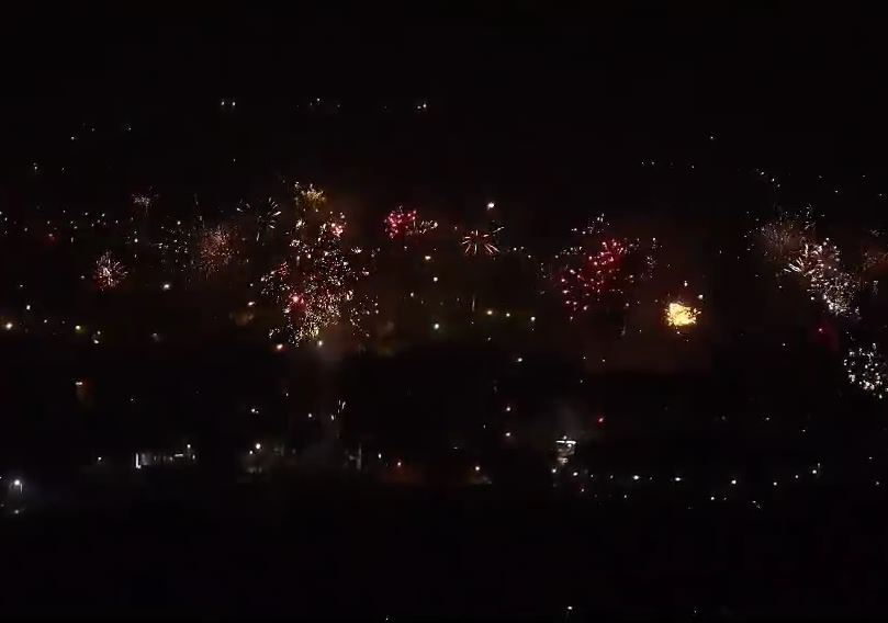 "9. januar slavićemo vječno" U Tesliću tvrde da su imali najveći vatromet u Srpskoj (VIDEO)
