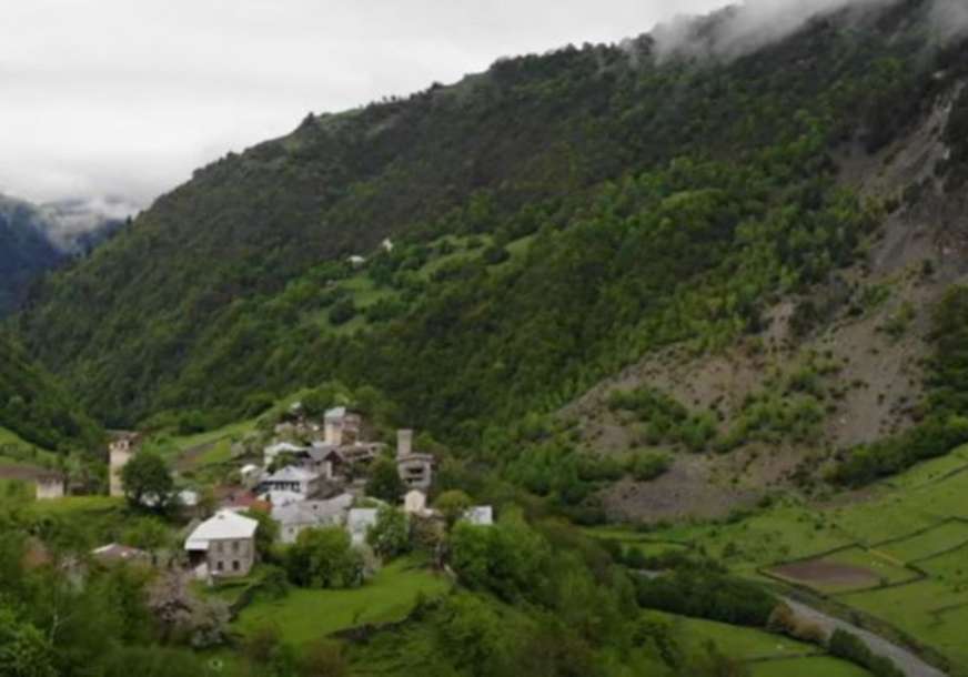 Selo među oblacima: Ovo je "najviše" naseljeno mjesto u Evropi