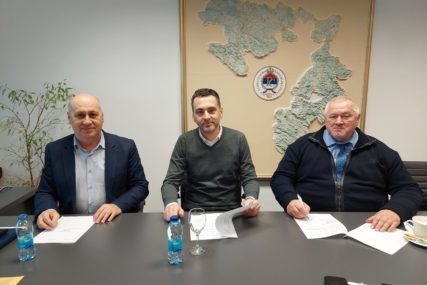 Srpskim povratnicima u Mostaru 50.000 KM: Stambeno zbrinjavanje iz budžeta Srpske