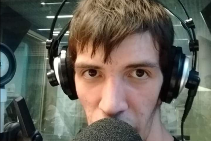 Sve se može kad je želja jaka: Gonzalo je prvi nijemi čovjek koji ima radio emisiju (FOTO)