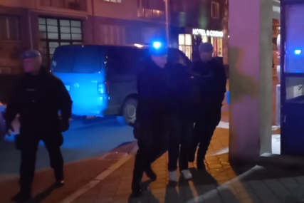 Čeka se odluka o mjerama: Zadržani svi uhapšeni zbog napada na Beograđane u Ilidži (VIDEO)