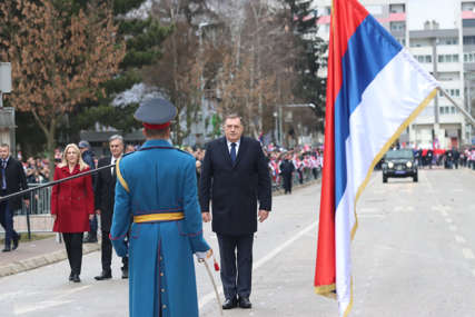 "To ništa nije nezakonito" Dodik tvrdi da policija Srpske u BiH ne treba biti problem