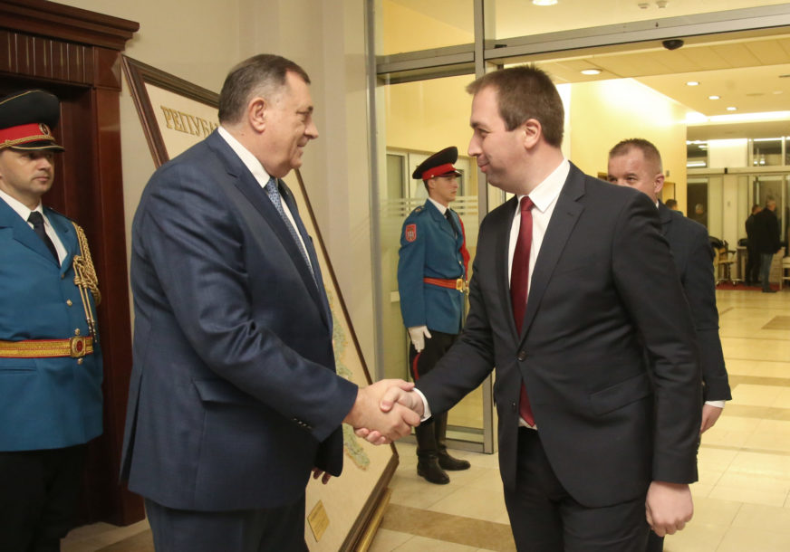 milorad dodik i goran selak