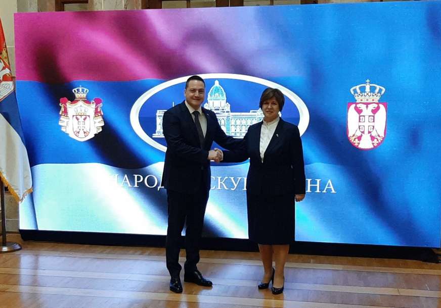 Jačanje međusobnih odnosa: Ministri prosvjete Srpske i Srbije razgovarali o dosadašnjoj saradnji