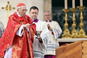 Papa Benedikt sahrana