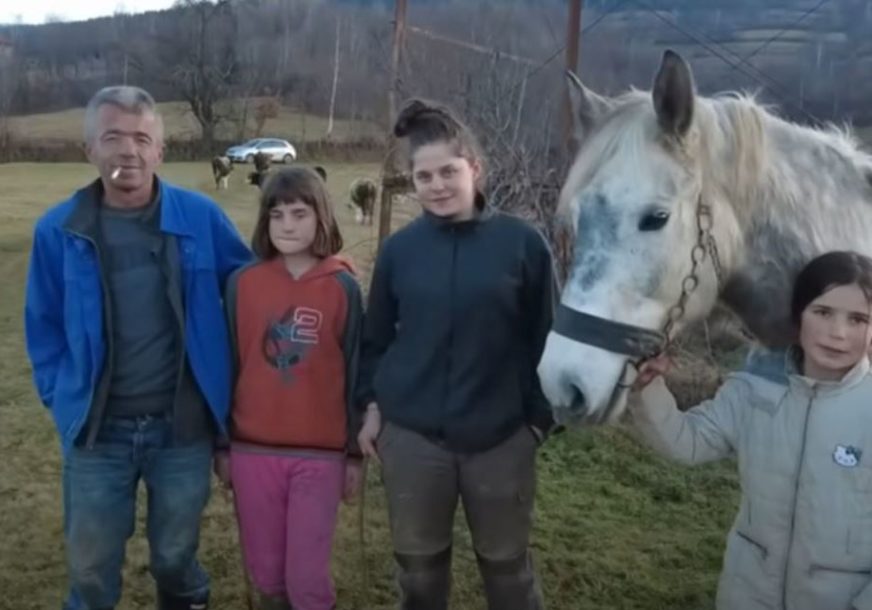 Porodica Edina Adilovića i konj