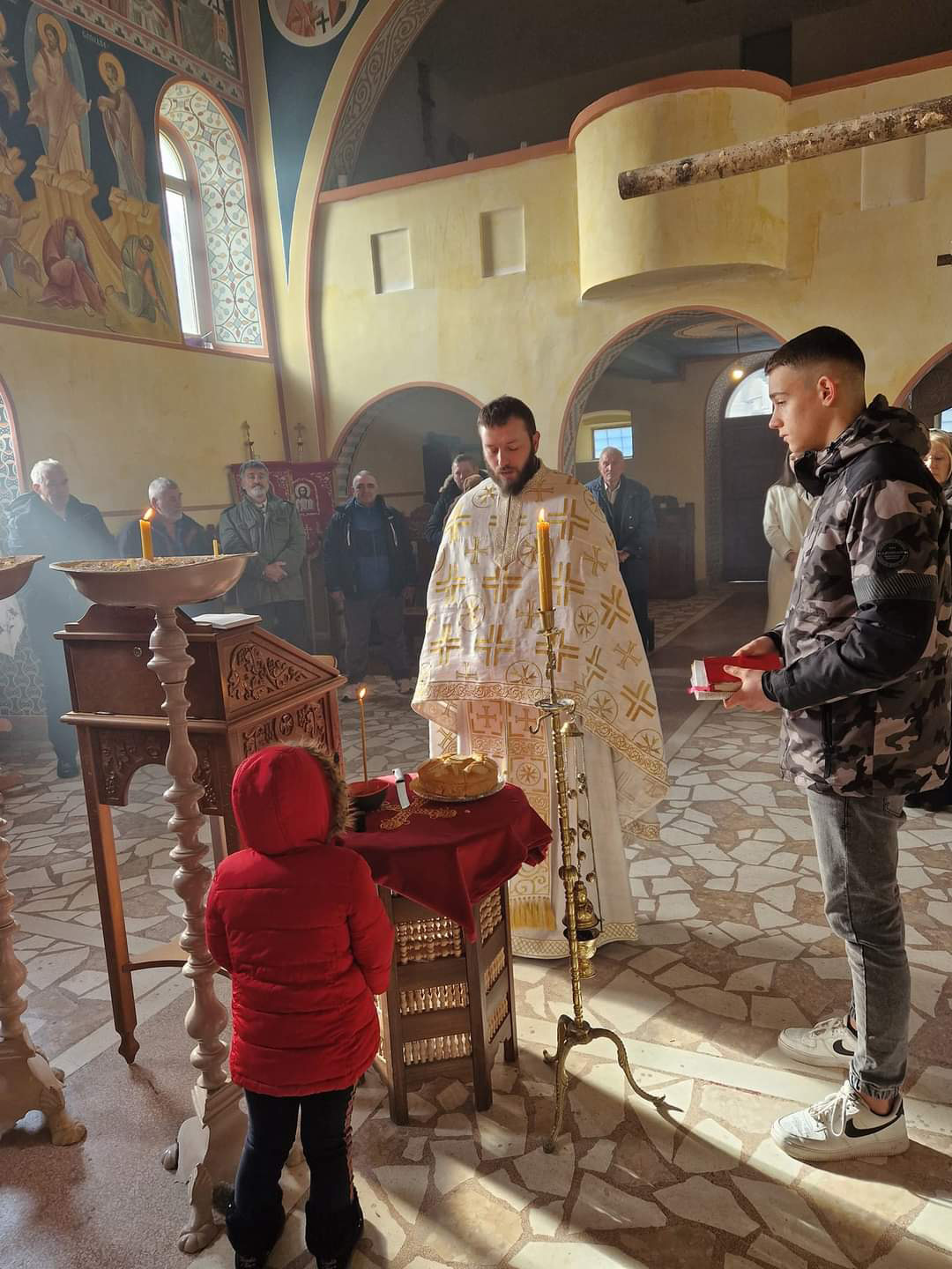Savindan proslavljen je u Hramu Svetog Nikolaja u Vrlici 