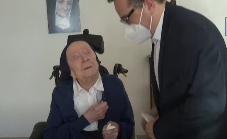 UMRLA U 118. GODINI Preminula časna sestra  koju su smatrali najstarijom osobom u Evropi (VIDEO)