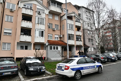 Tijela sestara ODNIJETA NA OBDUKCIJU: Sumnja se da su ubijene, prikupljeni dokazi u stanu ukazuju na monstruozan zločin (VIDEO)