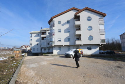 neasfaltirana ulica despota Stefana Lazarevica 68b