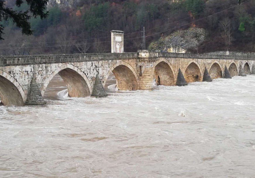 SITUACIJA SE BUDNO PRATI Vodostaji u Srpskoj ispod kote redovne odbrane od poplava