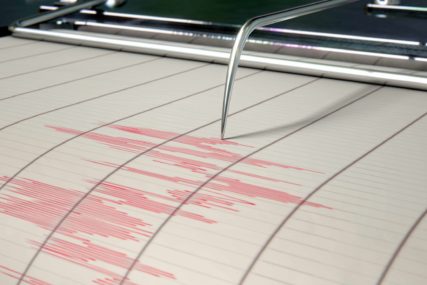 Tlo se ponovo treslo: Zemljotres magnitude 5,5 po Rihterovoj skali u Kini