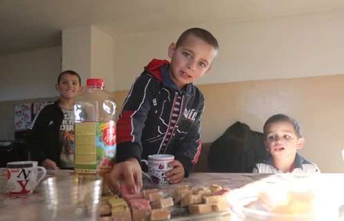 Djeca u višečlanoj porodici Čakarević